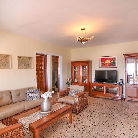 Villa con piscina y vistas al mar - Mar 27 H Calpe Esterno foto