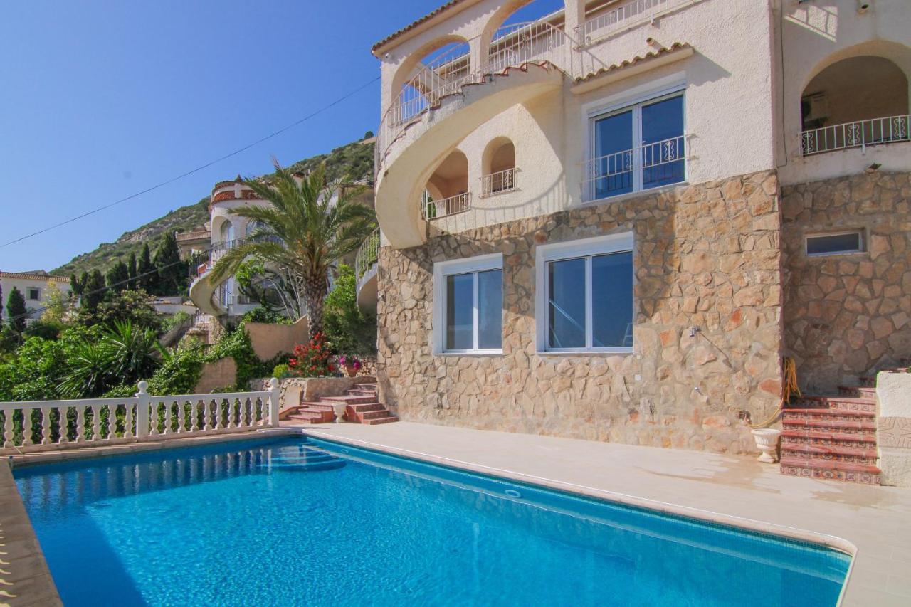 Villa con piscina y vistas al mar - Mar 27 H Calpe Esterno foto